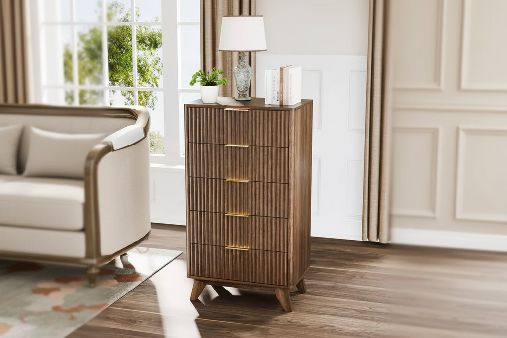 Commode haute cannelée à 5 tiroirs, commode de 60 cm de large, commode en bois de noyer pour chambre à coucher de style moderne du milieu du siècle