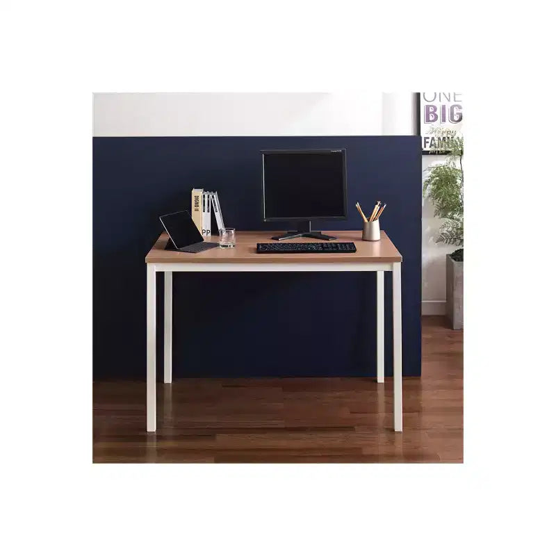 Bureau d'ordinateur contemporain en bois et métal